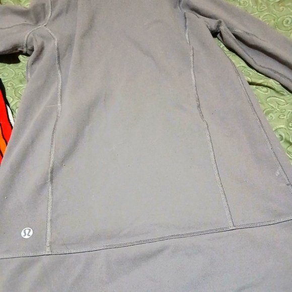 Lululemon scuba Zip up - Picture 5 of 5